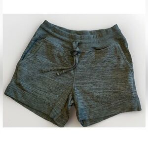 Women’s 90 Degree Green Shorts With Pockets. Small 
4” inseam